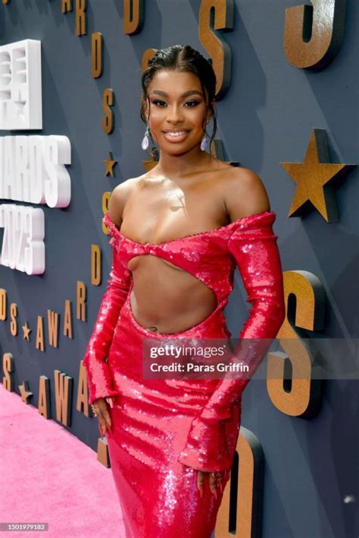 Summer Walker goes totally TOPLESS at BET Awards red carpet just hours after announcing she's pregnant with 2nd child