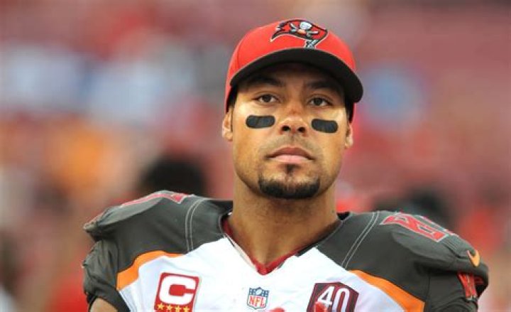 Tampa Bay Buccaneers' Vincent Jackson Passes Away at 38