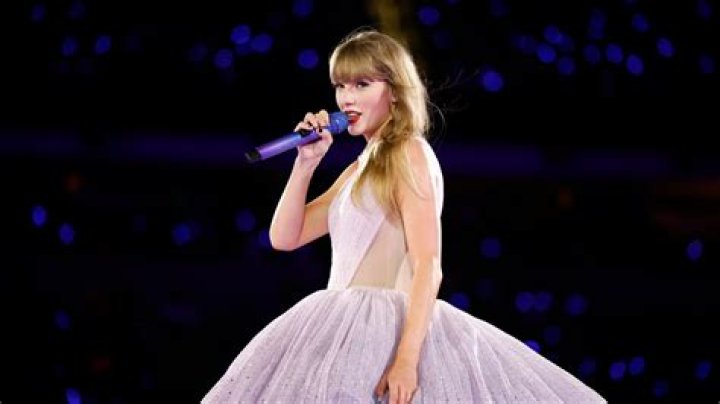 Taylor Swift Reporter: USA Today Hiring New Job