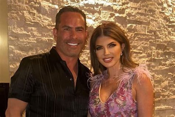 Teresa Giudice on Luis Rumored Feud With Dina's Husband Dave