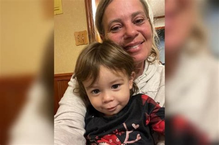 Texas mother, 33, dies of COVID-19 after her family of 7 contract the virus