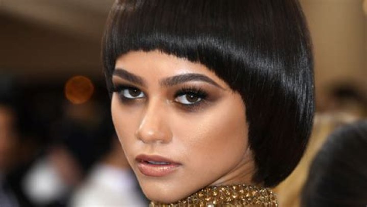 The Shaggy Bowl Cut Is Bringing A '70s Hair Trend Back In 2023