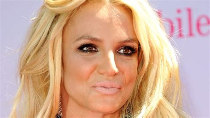 The Truth About Britney Spears' Longtime Crush On Brad Pitt