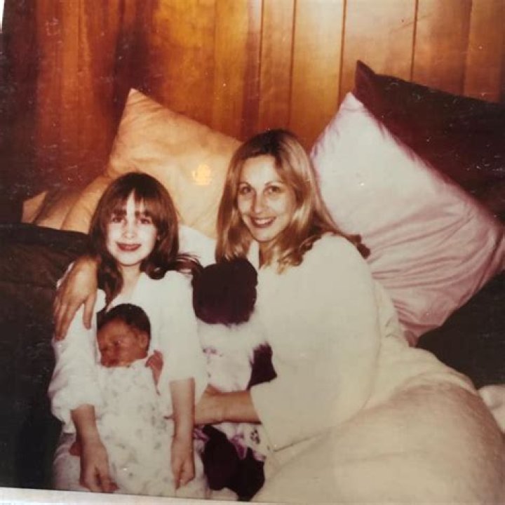 Tom Petty ex-wife Jane Benyo's Bio: Cancer, Death, Divorce, Daughters