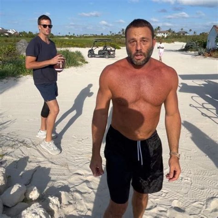 Watch Tom Brady play catch with David Beckham on the beach