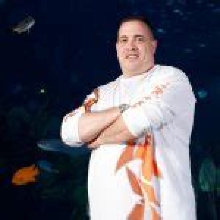 Wayde King (Tanked) net worth, weight loss, daughters, wife, age, wiki bio