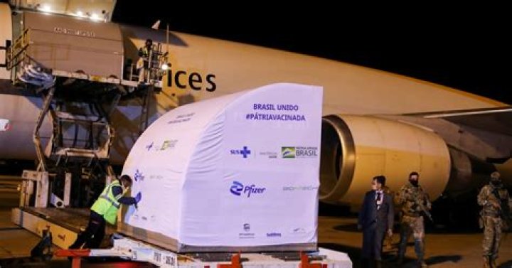 What are G7 countries promising on COVID vaccines?