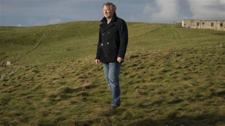 What happened to Jimmy Perez? Douglas Henshall's shock exit from the BBC series Shetland explained