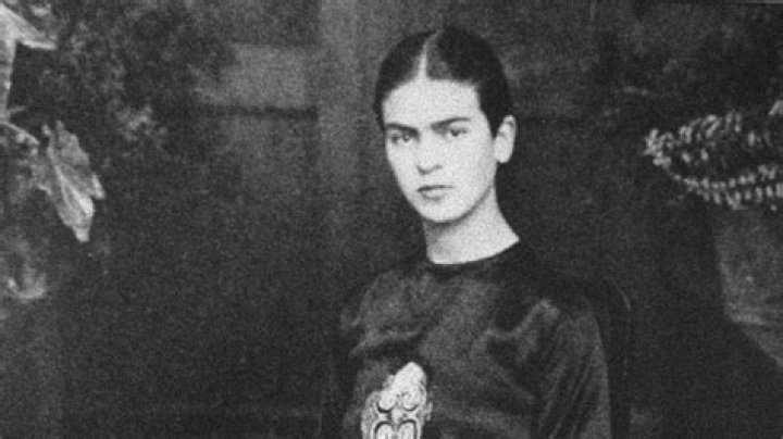 What Really Led To Frida Kahlo's Affair With Leon Trotsky