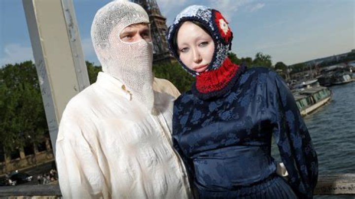 What We Know About Noah Cyrus' Fiance, Pinkus