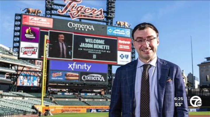 Where Is Sports Commentator Jason Benetti Today: Is He Leaving White Sox? Disability & Health Update