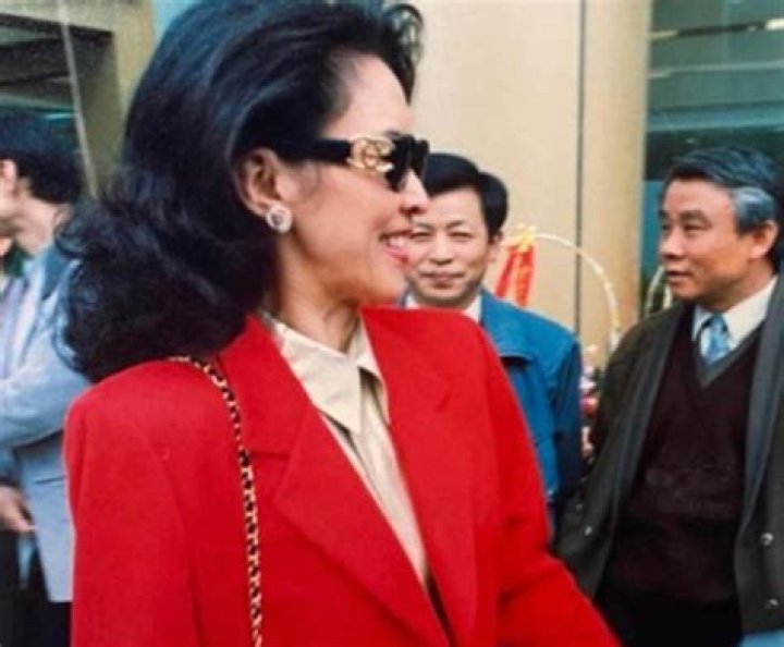 Who Are Dorothy Wang Parents? Meet Roger Wang And Vivine Wang, Siblings And Family