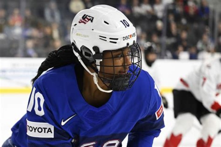 Who Are Huw Edwards Parents (Mother) Aerona Protheroe And (Father) Hywel Teifi Edwards? Meet BBC Presenter's Entire Family