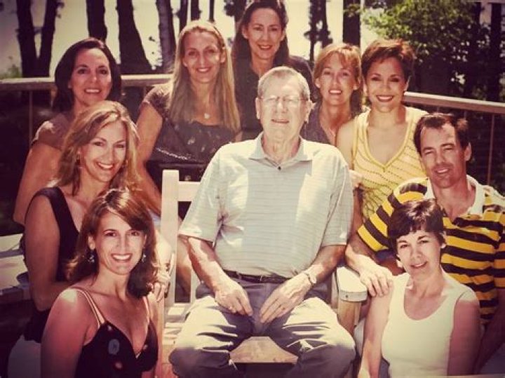 Who Are Kim Petras Parents And Siblings? Meet Lutz And Konni, Family And Net Worth