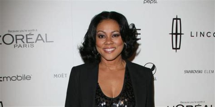 Who has Lela Rochon dated? Boyfriend List, Dating History