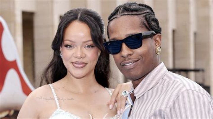 Who has Rihanna dated? Rihanna's Dating History Since Youth