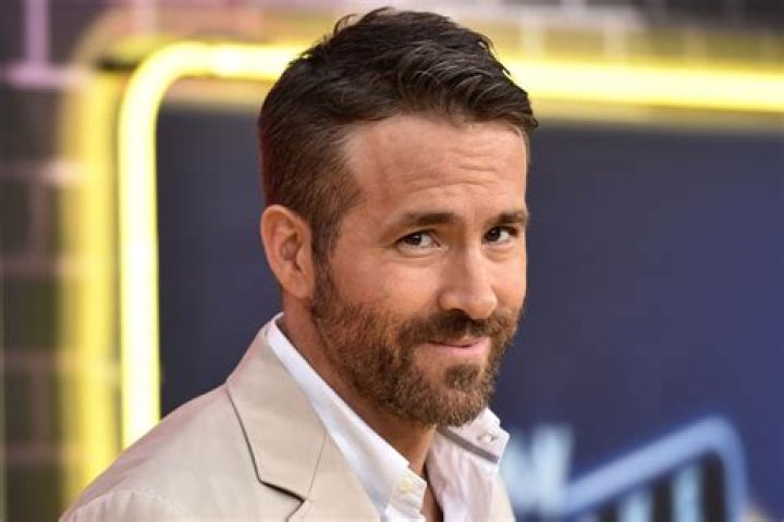 Who has Ryan Reynolds dated? Ryan Reynolds' Dating History