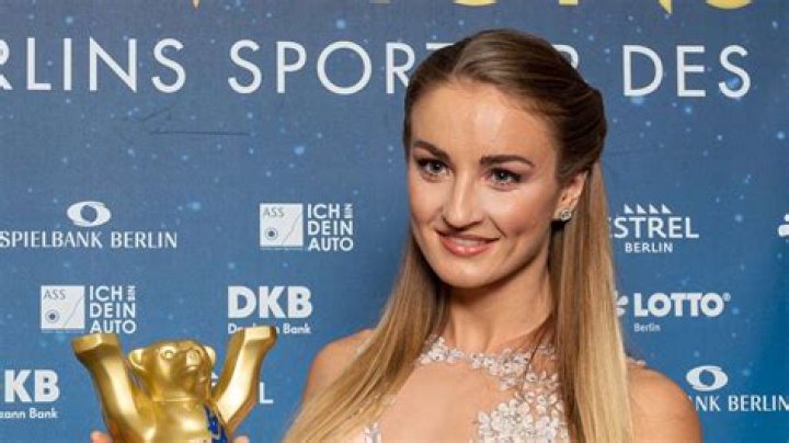 Who Is Elena Krawzow Partner, Is She Married? Learn About Her Family Life, Paralympian Was A Feature At Playboy Magazine