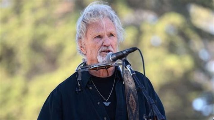 Who Is He? What Happened To Kris Kristofferson? Singer Recent News About Lyme Disease Illness And Health Update
