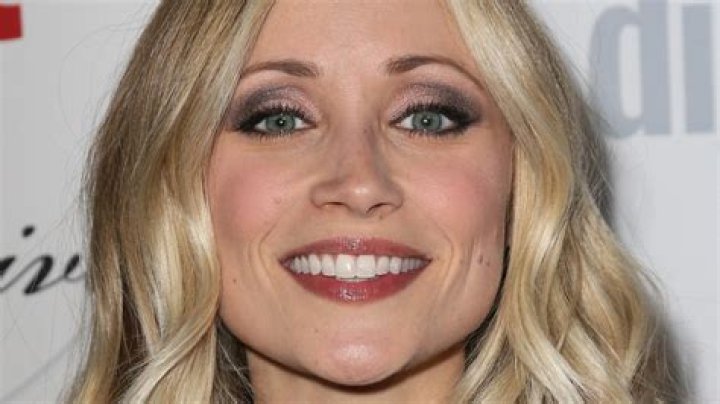 Why General Hospital Fans Think Lulu's Return Is Imminent