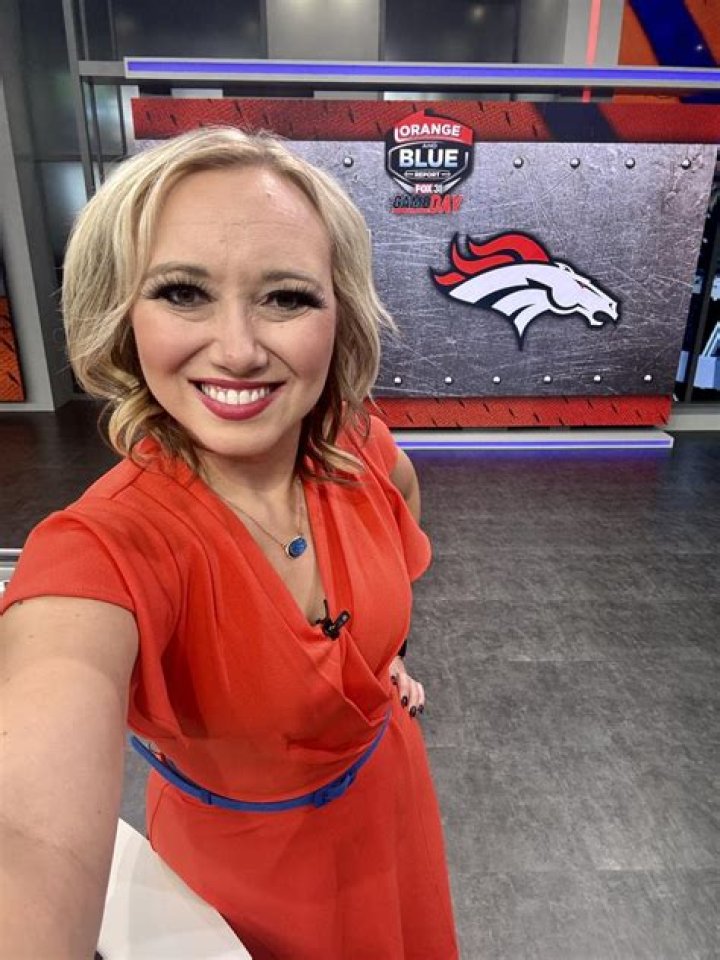 Wiki, Bio, Age, Net Worth, Family, Career, Height, Wife