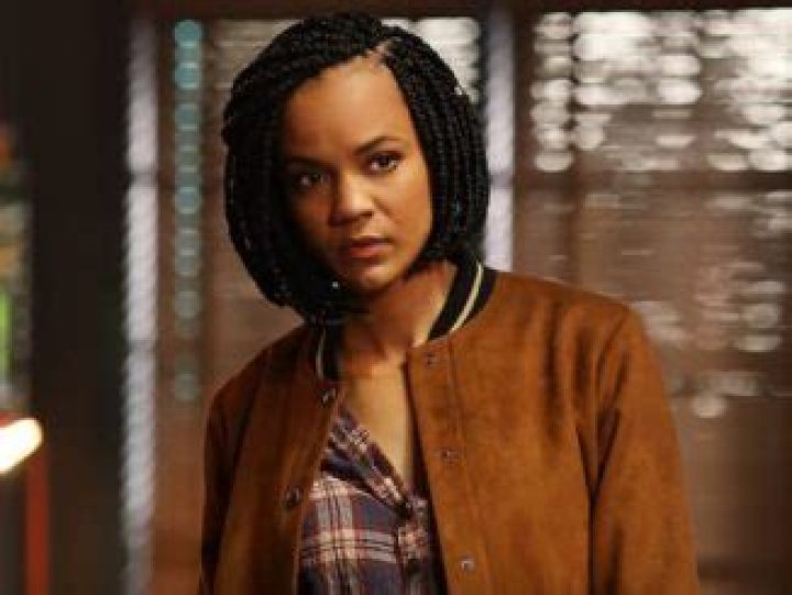 Winston Duke Bio, Movies, Age, Family, Wife, Height, Net Worth