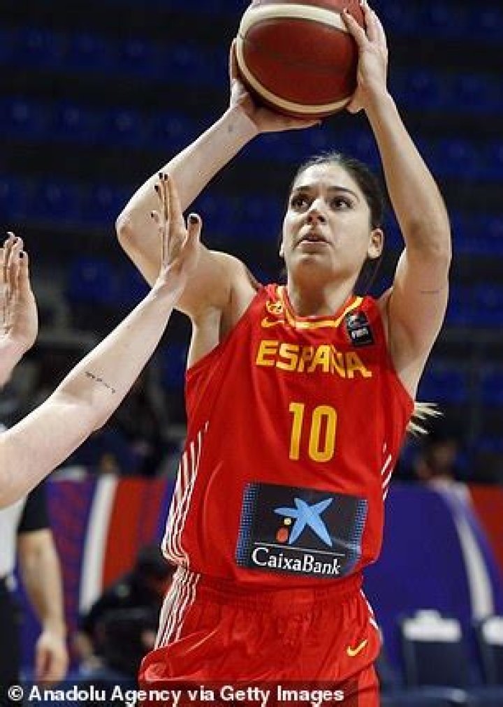 WNBA champ Breanna Stewart gets engaged to fellow basketball player Marta Xargay