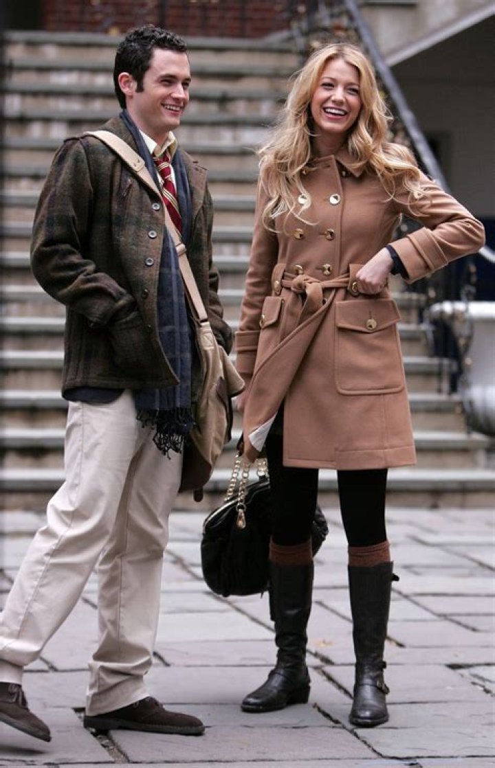 Zoe Kravitz's Dating History: From Penn Badgley to Karl Glusman